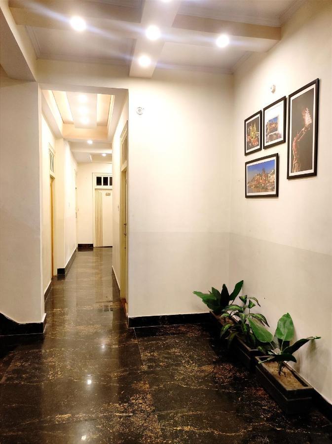 Bhagyashree Guest House 2 Km To Vishwanath Temple, Ganga Ghat Parking Available 瓦拉纳西 外观 照片