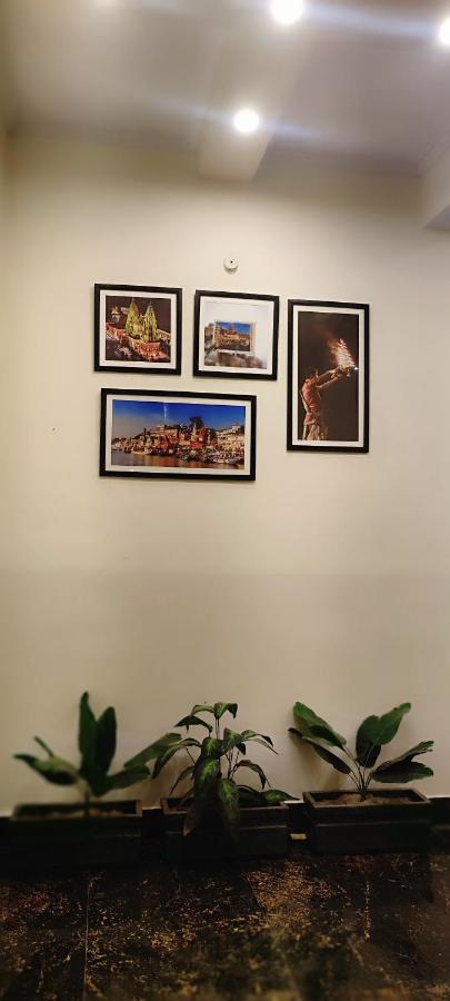 Bhagyashree Guest House 2 Km To Vishwanath Temple, Ganga Ghat Parking Available 瓦拉纳西 外观 照片